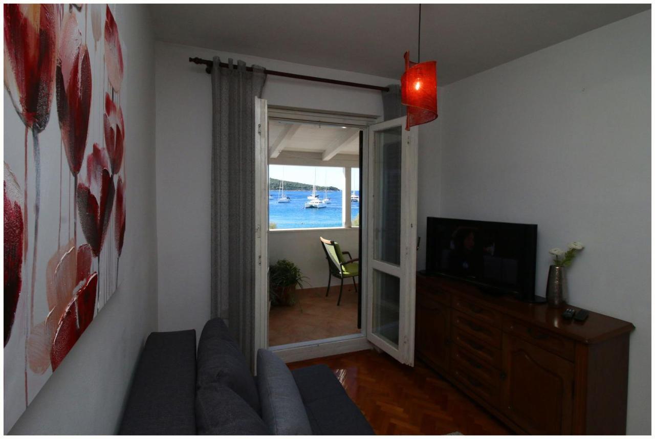 Apartment Slavko พรีมอชเตน ภายนอก รูปภาพ